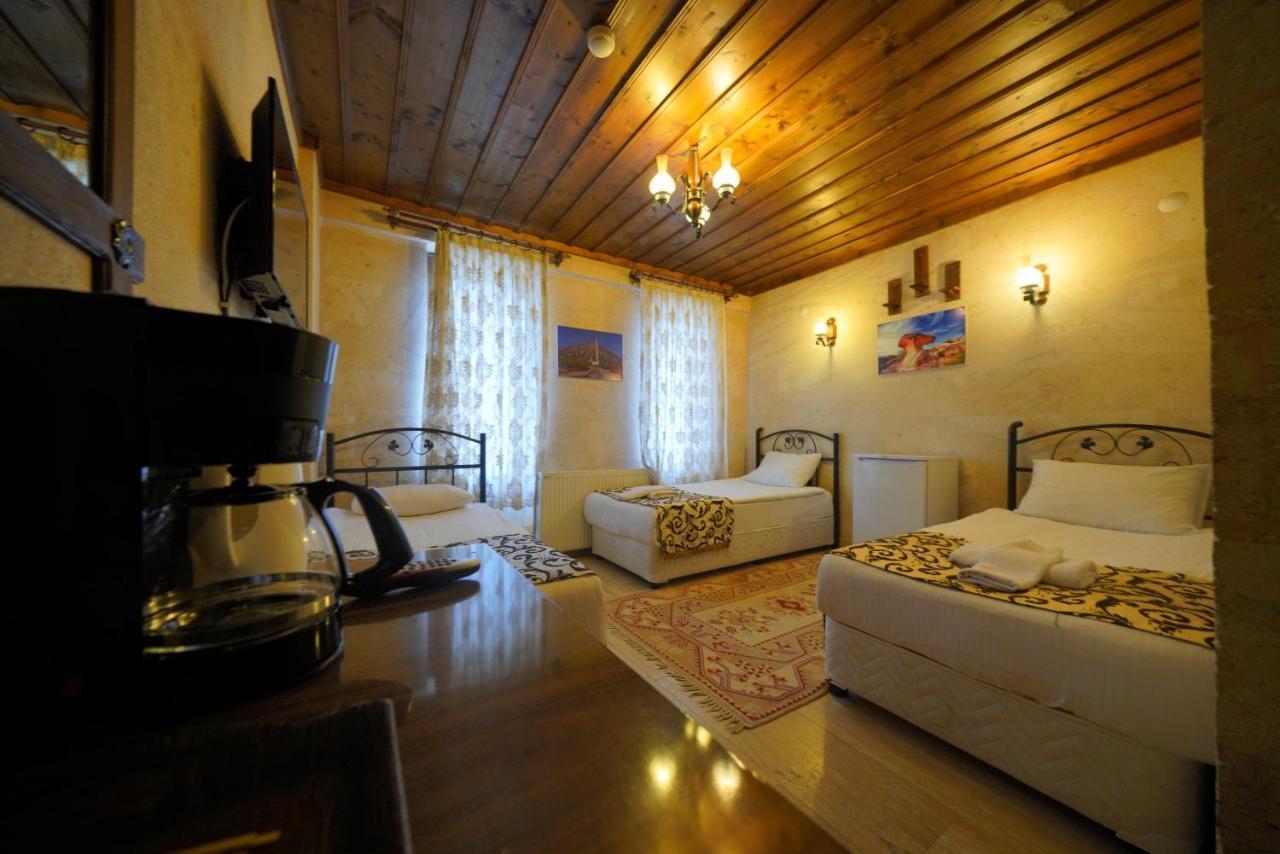 Cave Rooms&pool Готель 2*